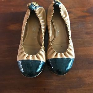 Two tone Tory Burch size 7